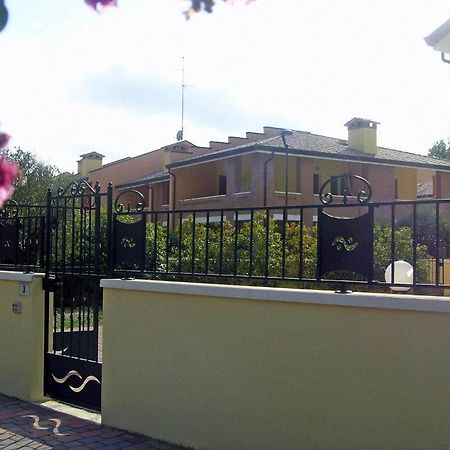 Residence Mediterraneo Lido delle Nazioni Kültér fotó